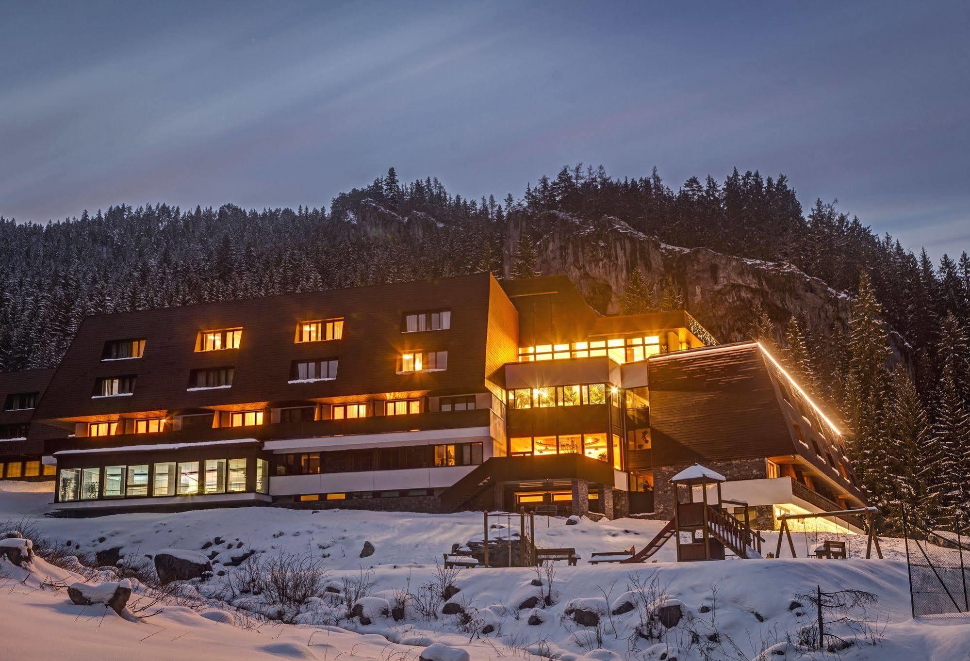 Wellness Hotel Repiska Demänovská Dolina Exterior foto